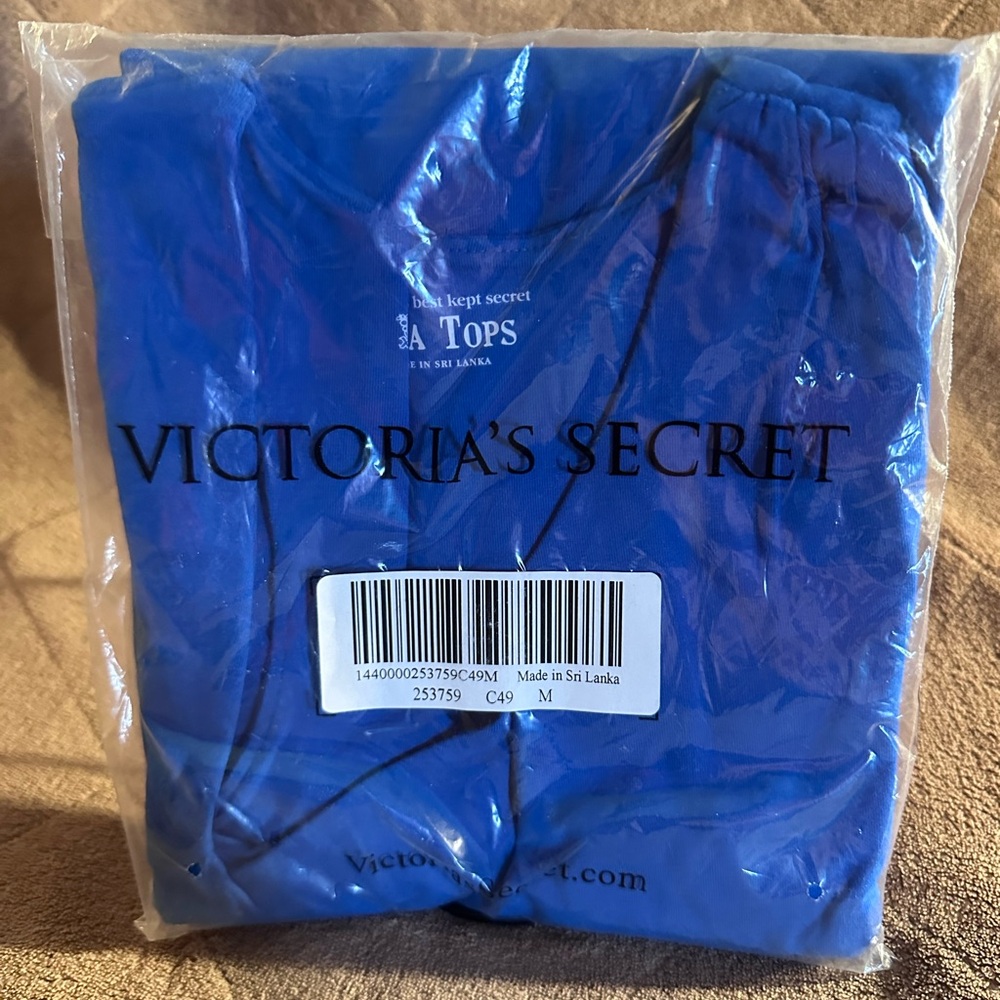 Victoria’s Secret Bra Tops (Medium)
